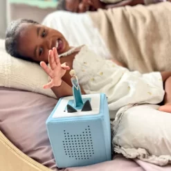 Tonies Disney Frozen Toniebox Audio Player Starter Set -Tonies GUEST 21d96897 803e 450f bd6a c06f5631ccbc